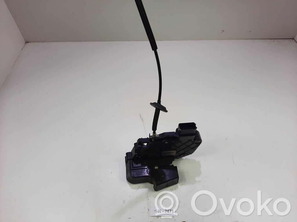 Zamek drzwi tylnych   FQM000145