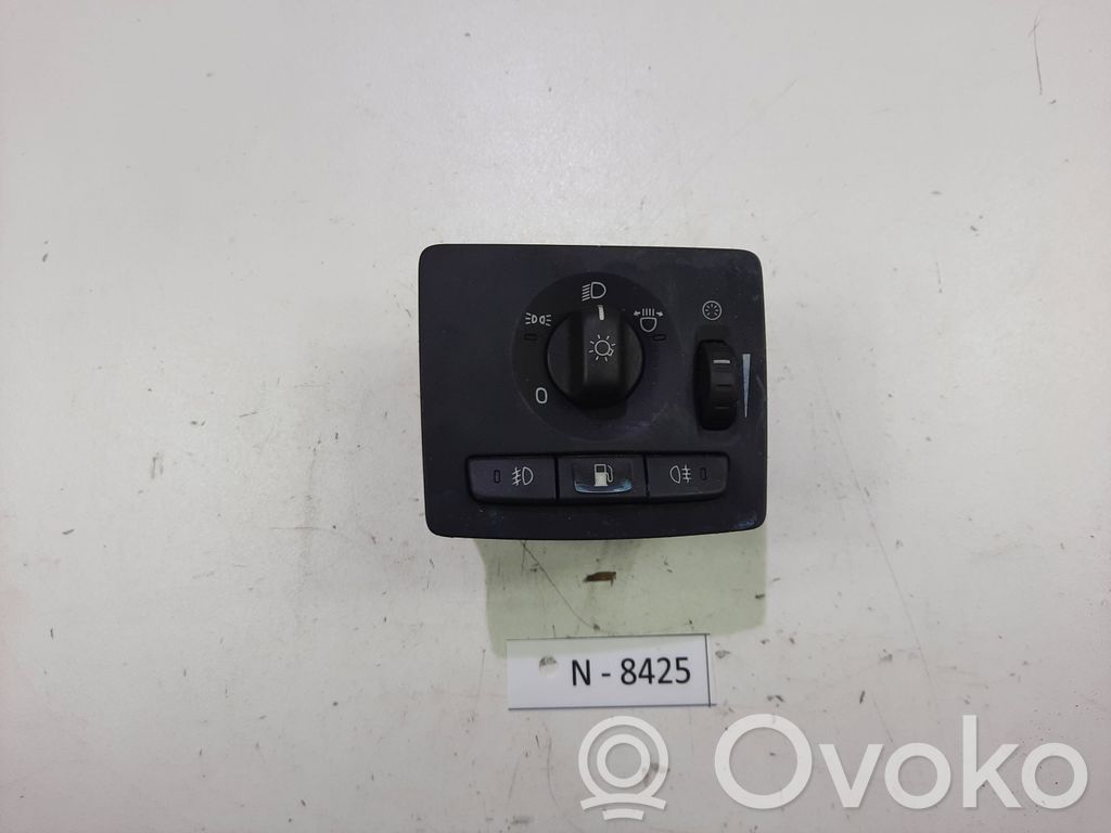Volvo C30 Light switch 