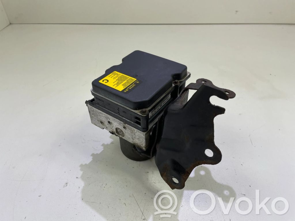 Toyota Corolla E140 E150 ABS-pumppu 