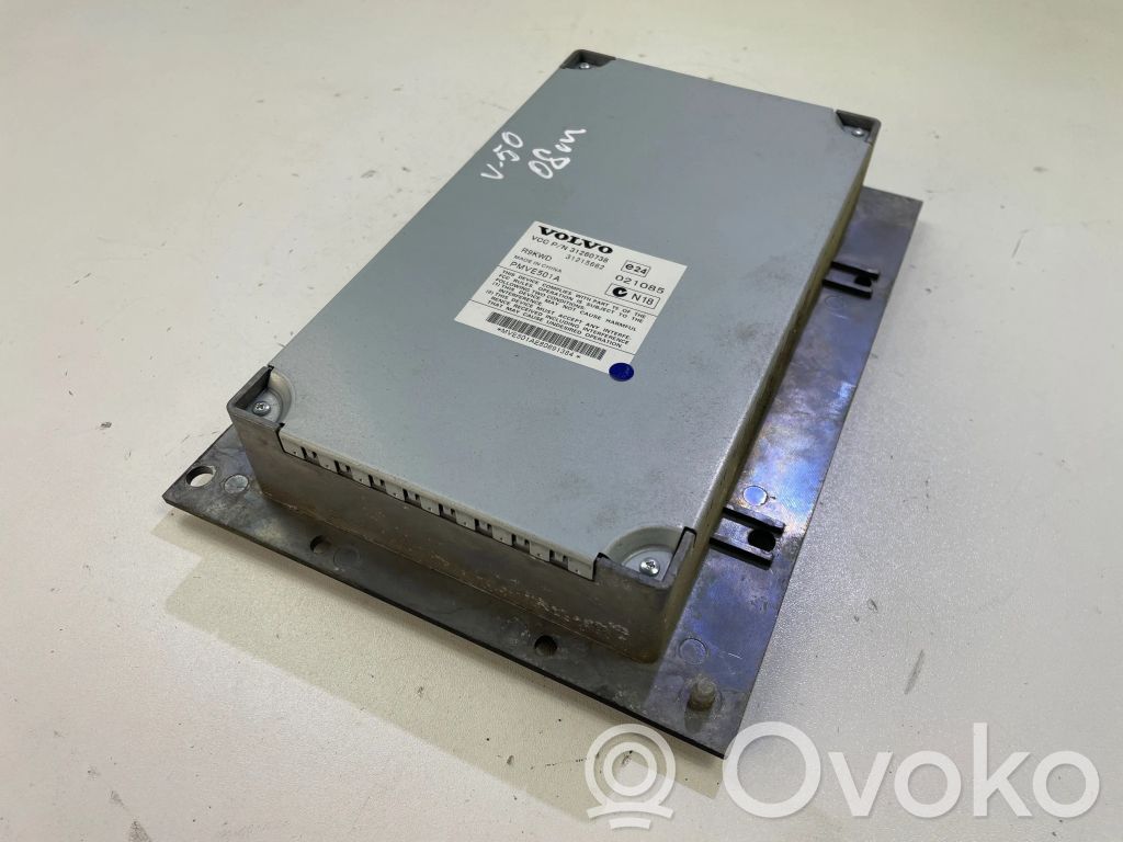 Volvo V50 Sound amplifier 