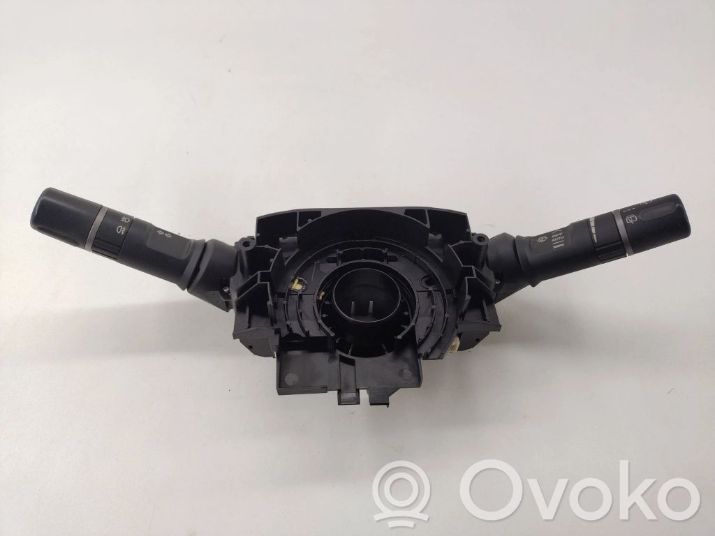 Mazda 6 Commodo, commande essuie-glace/phare 