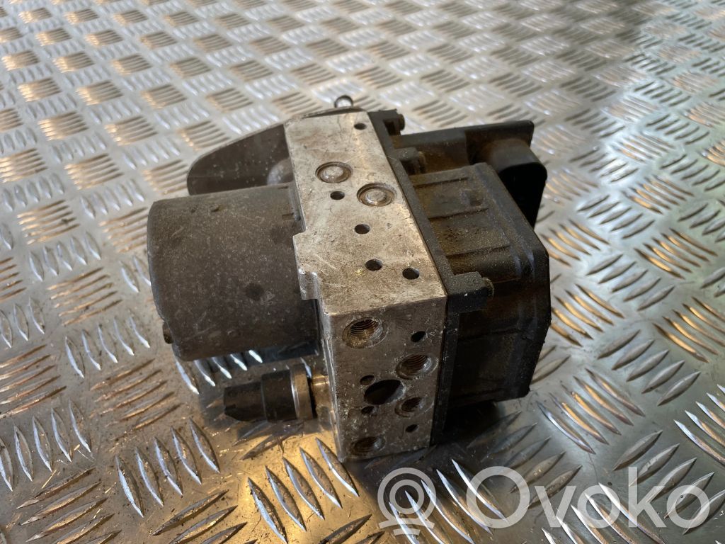 Volkswagen Phaeton ABS Pump 