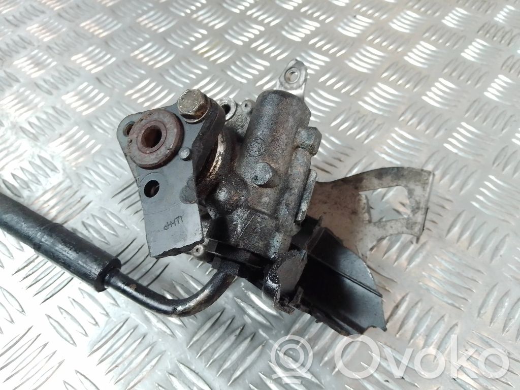 BMW 3 E46 Vairo stiprintuvo siurblys 