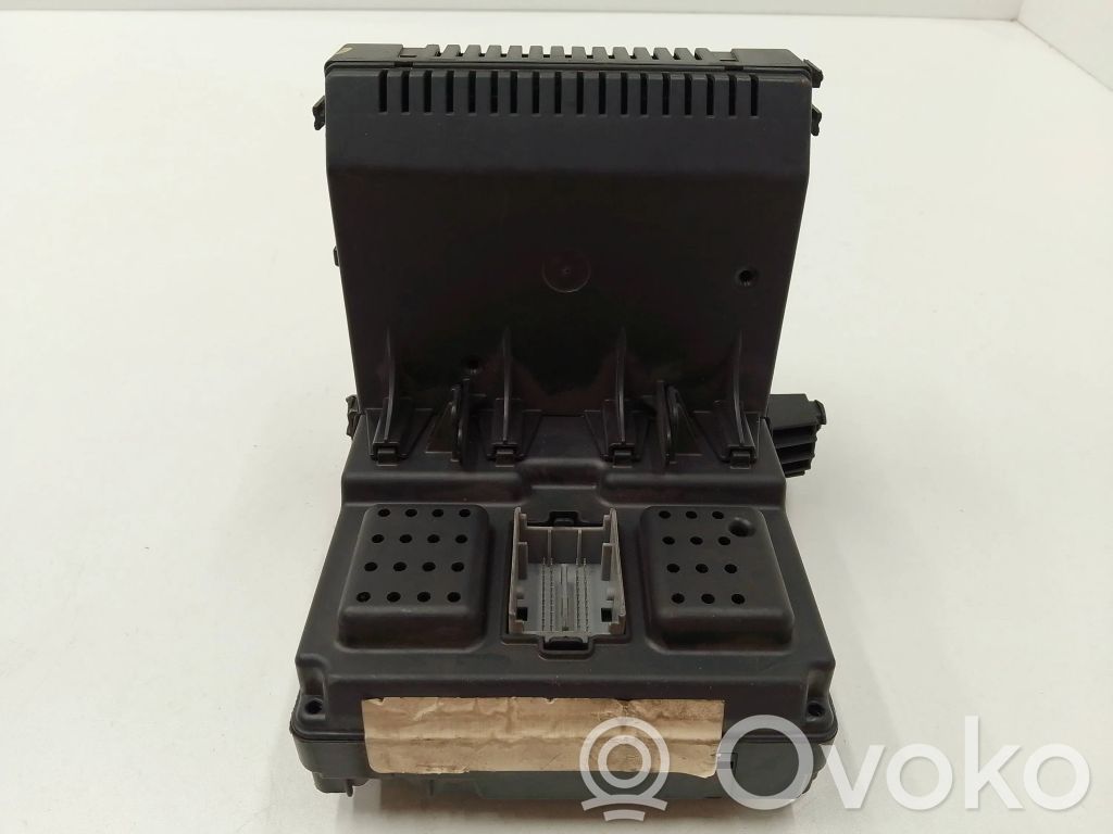 Volvo S60 Fuse module 