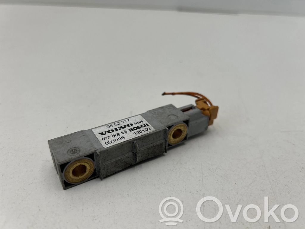 Volvo S60 Airbag deployment crash/impact sensor 