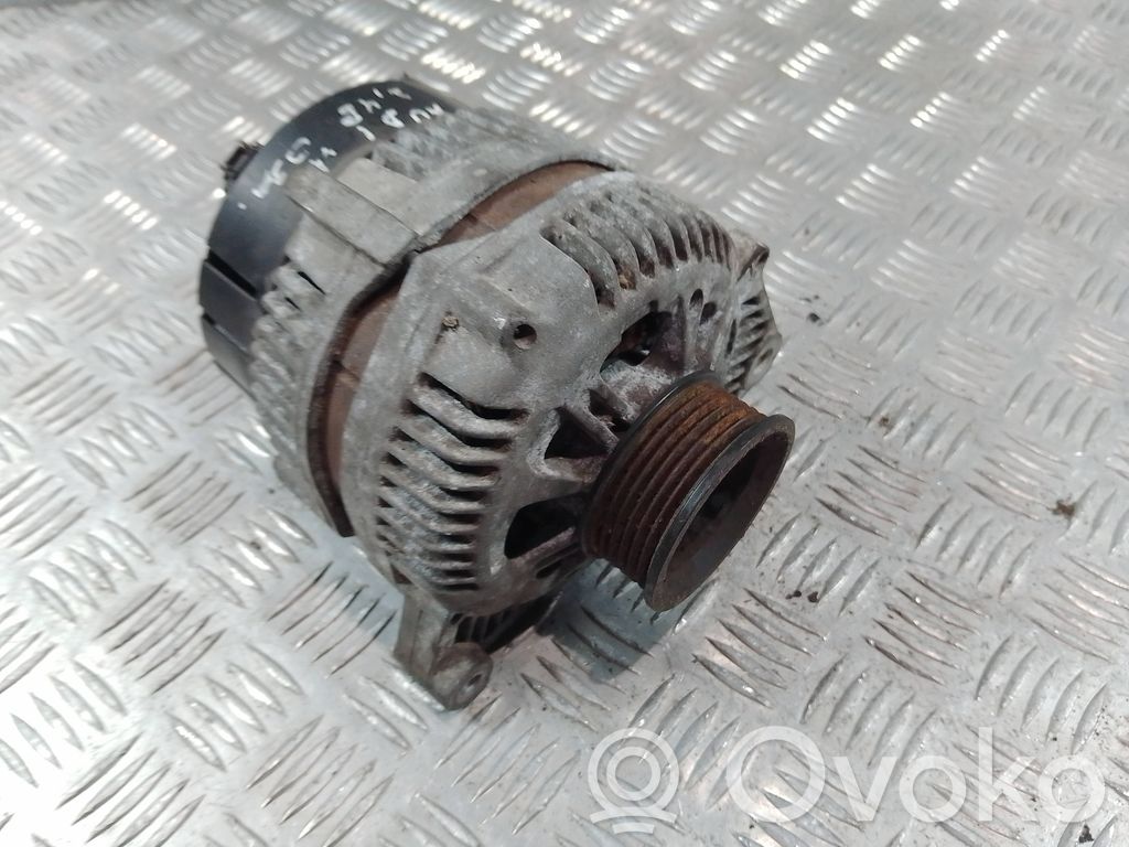 Audi A4 S4 B6 8E 8H Ģenerators 