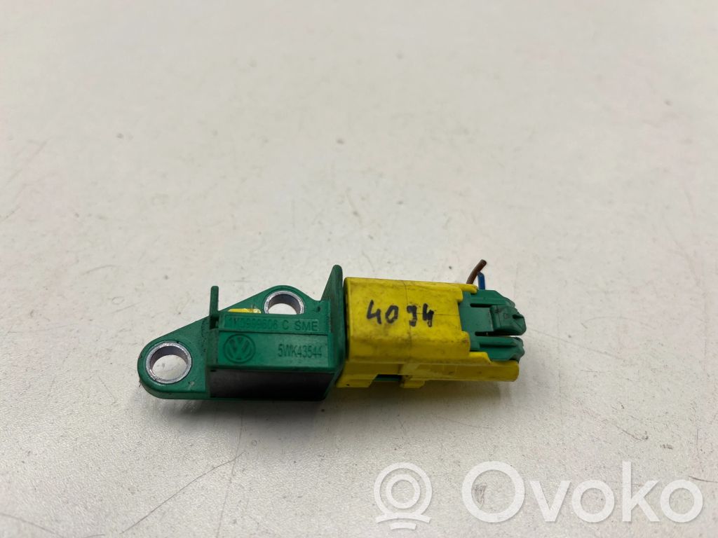 Volkswagen PASSAT B6 Airbagsensor Crashsensor Drucksensor 