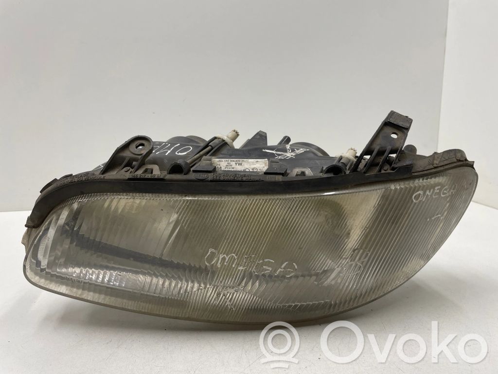 Opel Omega B2 Headlight/headlamp 