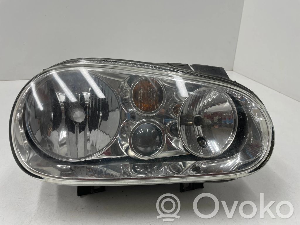 Volkswagen Golf IV Faro/fanale 