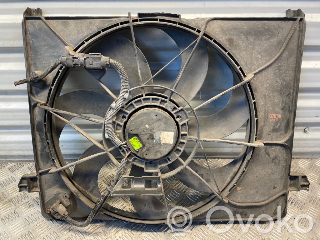 KIA Carens II Elektrinis radiatorių ventiliatorius 