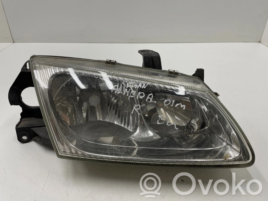 Nissan Almera Lampa przednia 