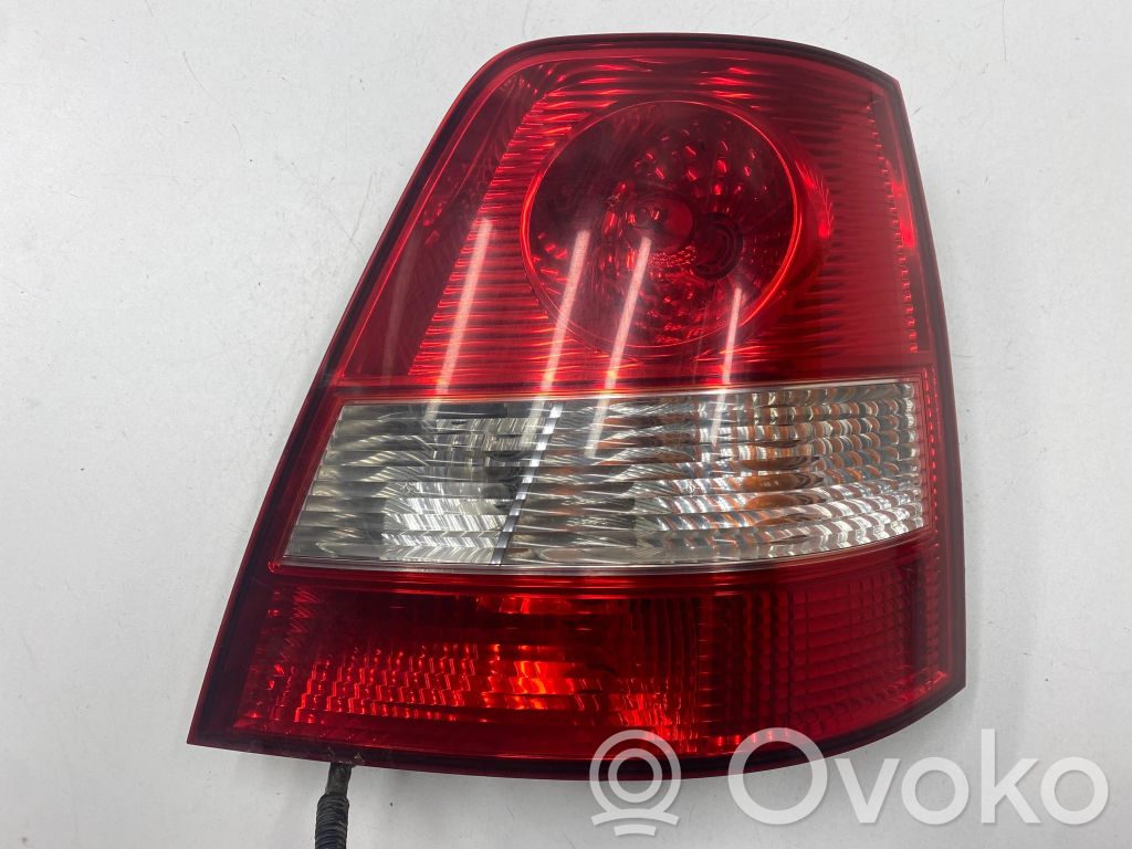 KIA Sorento Задний фонарь в кузове 