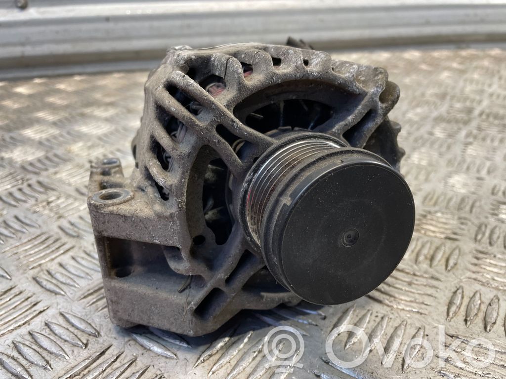 Opel Corsa D Generator/alternator 