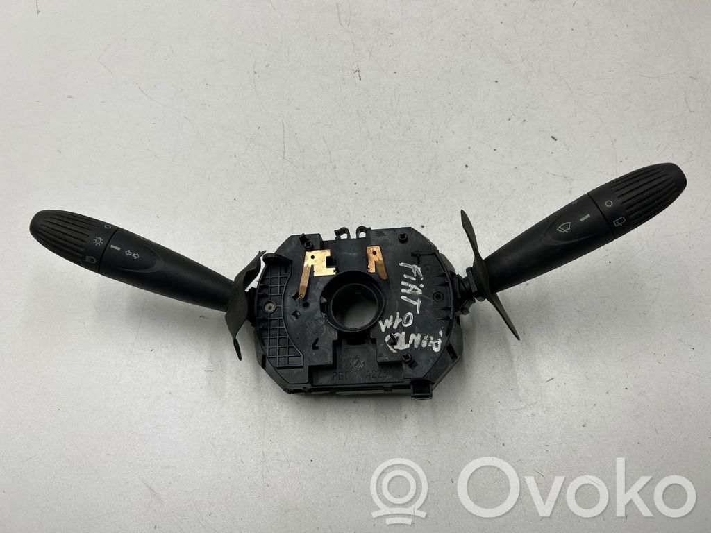 Fiat Punto (188) Wiper turn signal indicator stalk/switch 