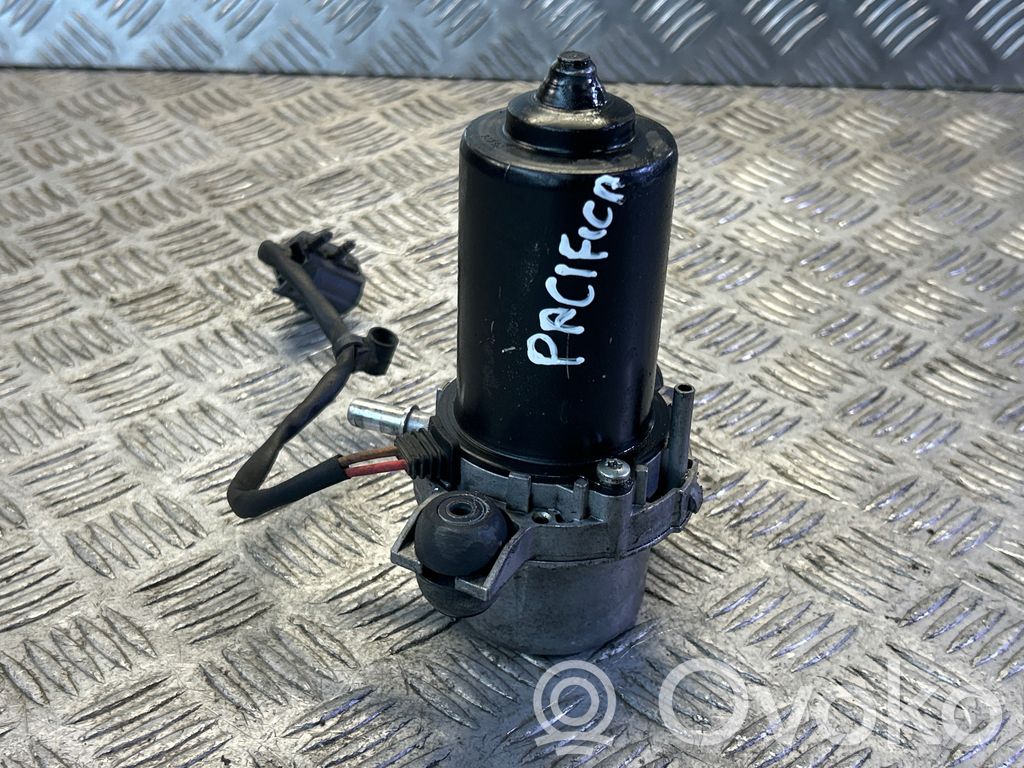 Pompe à vide   86422916,343872,484375116