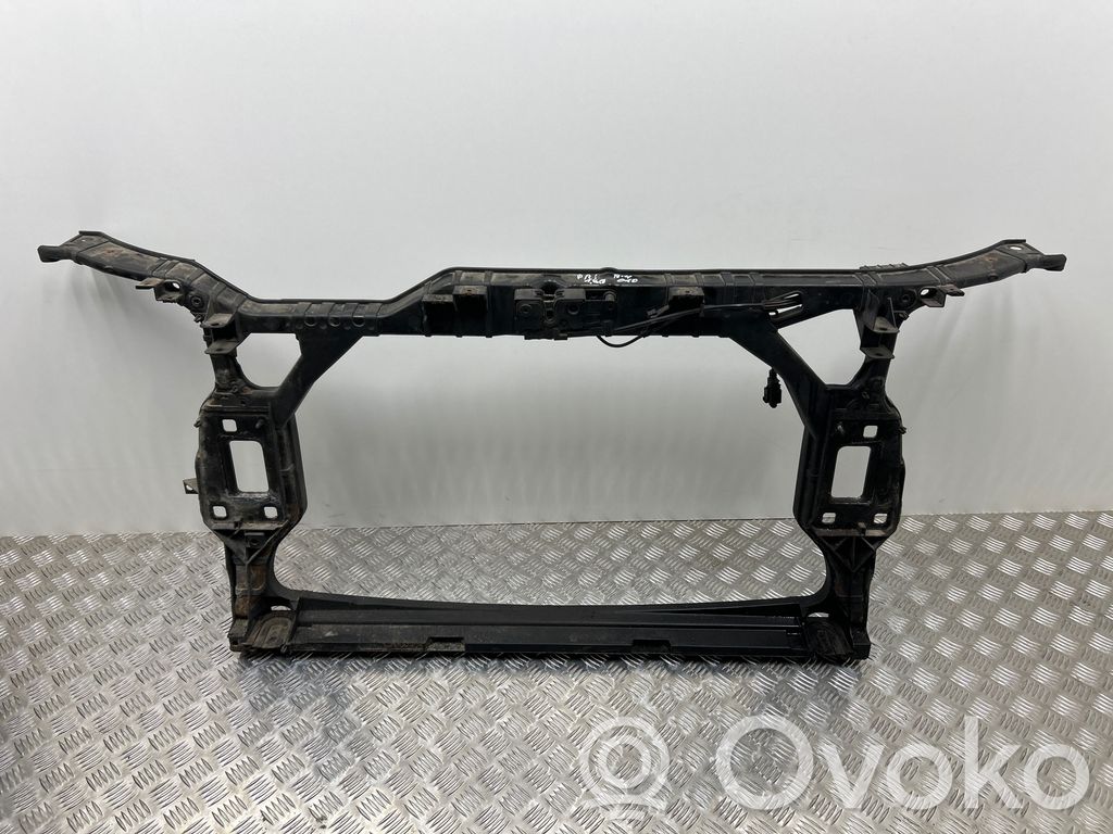Audi A4 S4 B8 8K Radiatoru panelis 