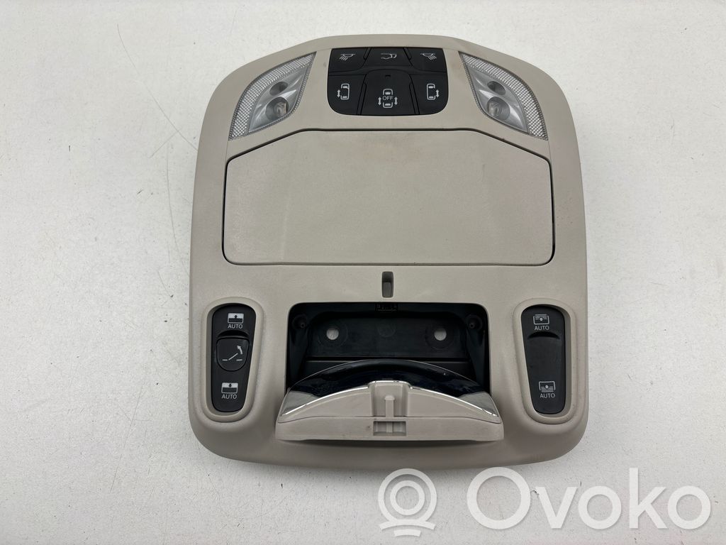 Chrysler Pacifica Front seat light 