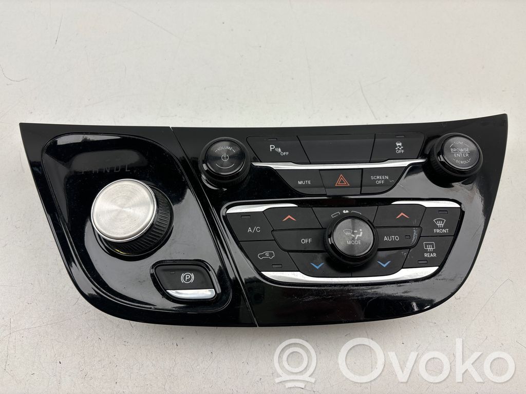 Climate control unit   P6EV301X8AB,T052810088