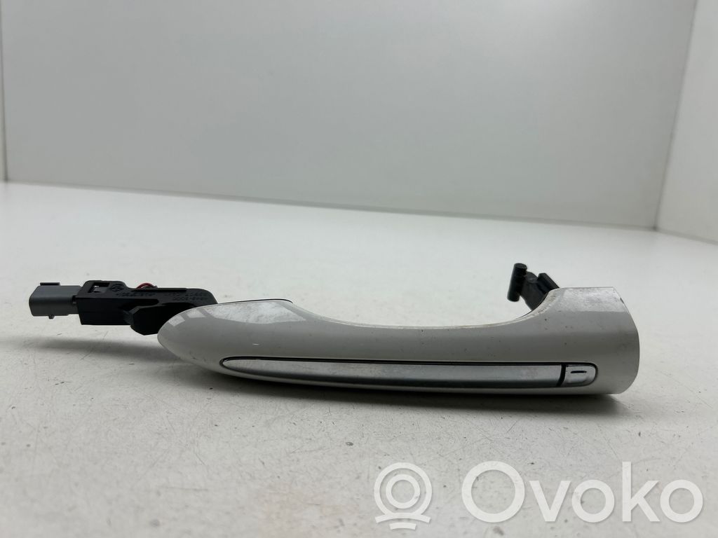 Manecilla externa puerta delantera   48485000,53907CA