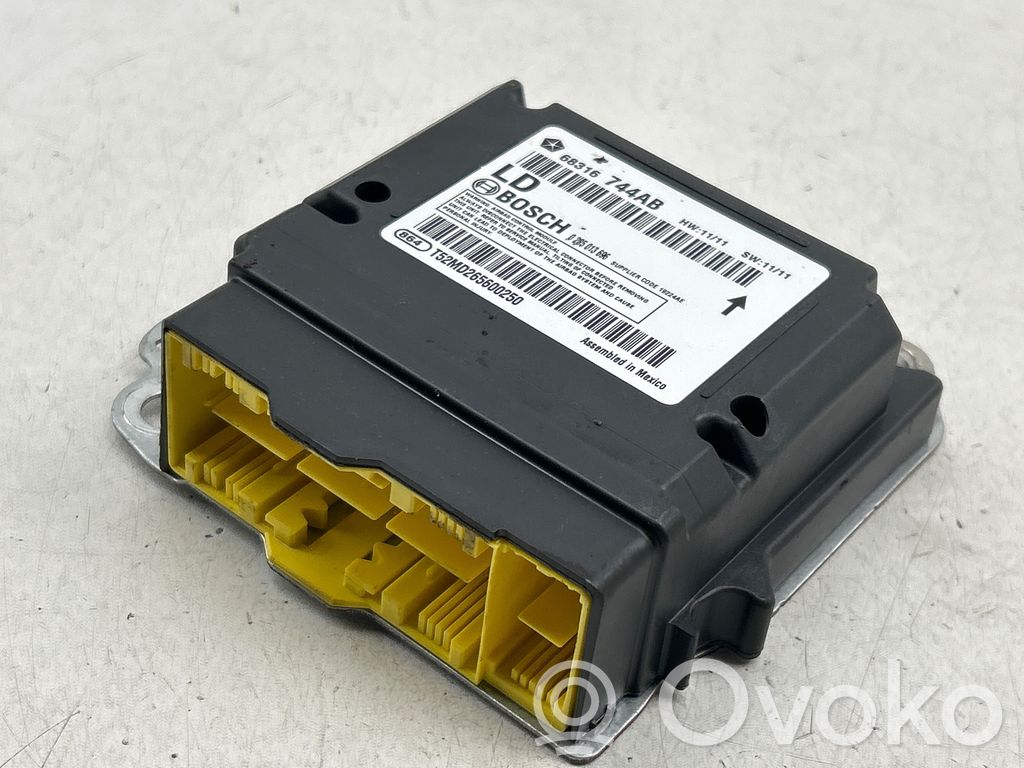 Dodge Charger Airbag control unit/module 