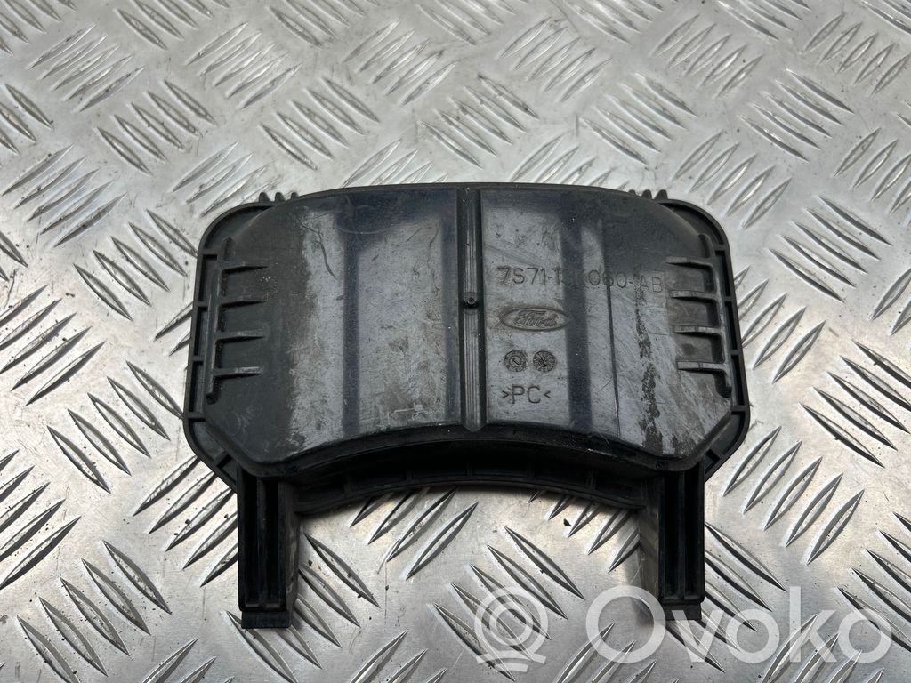 Ford Mondeo MK IV Cache-poussière de phare avant 