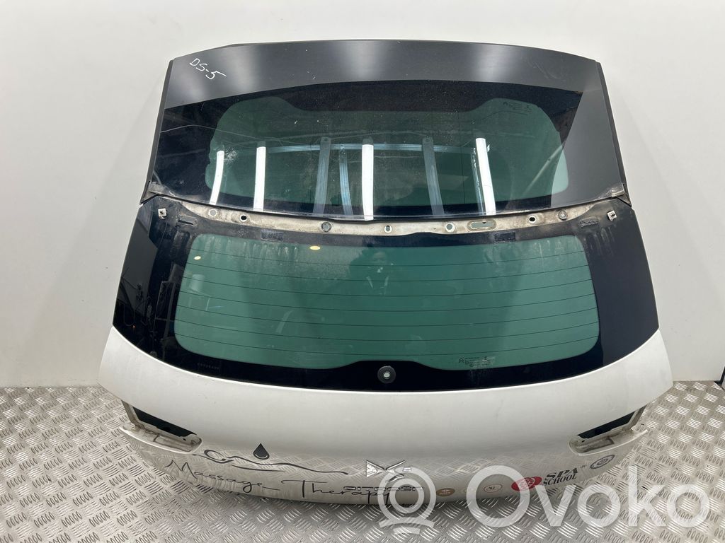 Tailgate/trunk/boot lid