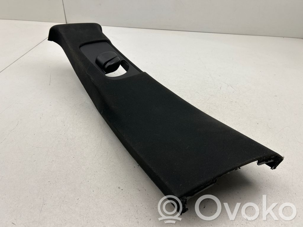 Dodge Charger Rivestimento montante (C) 