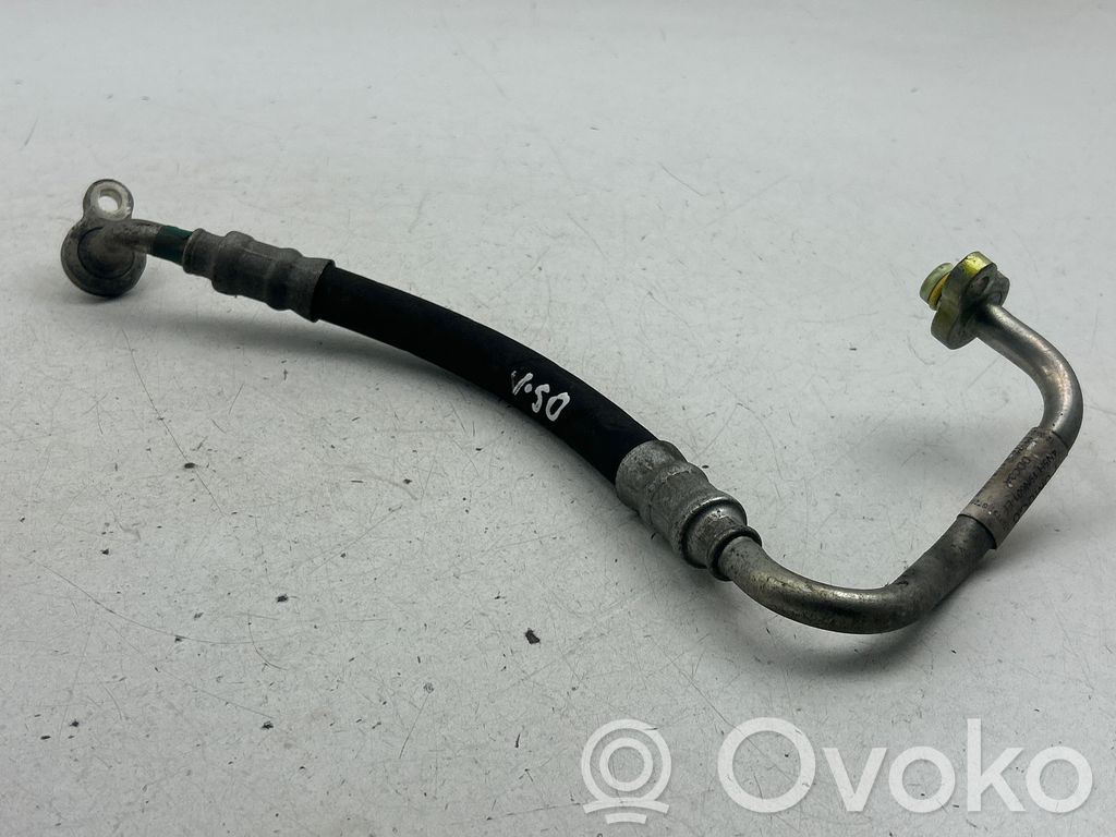 Volvo V50 Ilmastointilaitteen putki (A/C) 