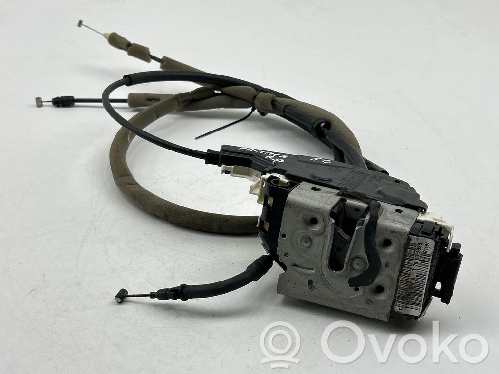Chrysler Pacifica Front door lock 