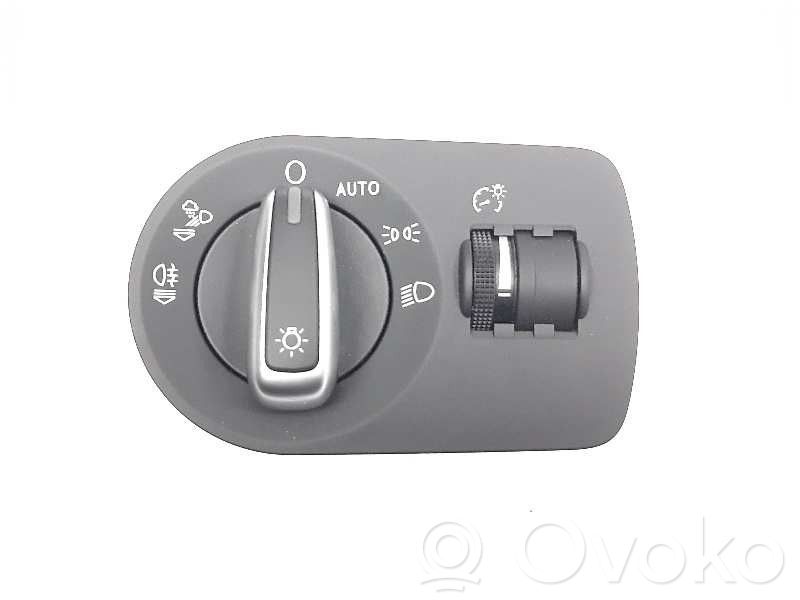 Audi Q3 8U Interruptor de control del panel de luces 
