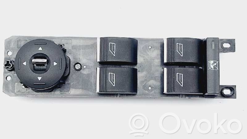 Electric window control switch   AM5T14A132AA