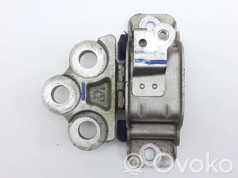 Fiat Tipo Engine mount bracket 