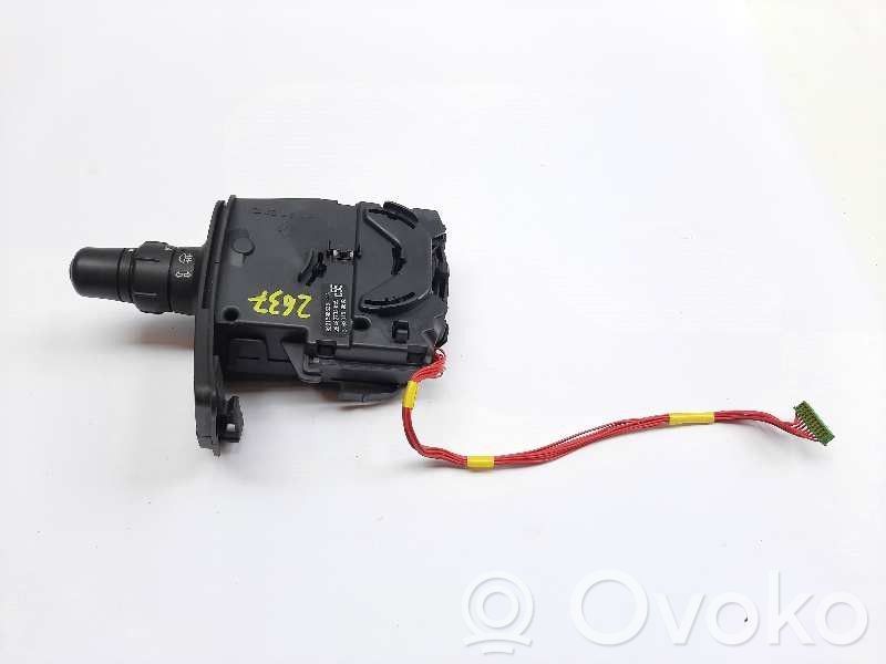 Renault Modus Commodo de clignotant 