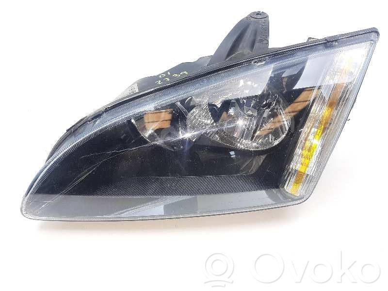 Ford Focus Scheinwerfer 