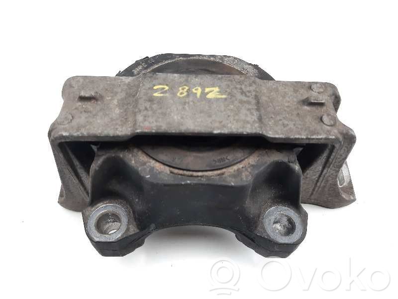 Ford Focus Engine mount bracket 