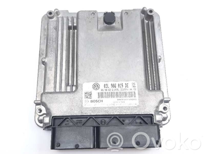 Seat Exeo (3R) Engine control unit/module 