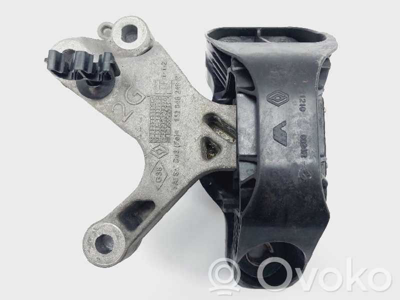 Renault Megane IV Engine mount bracket 