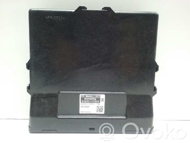 Toyota Auris 150 Antenne intérieure accès confort 