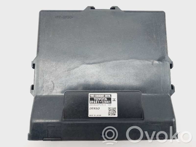 Toyota Auris E180 Antenne intérieure accès confort 