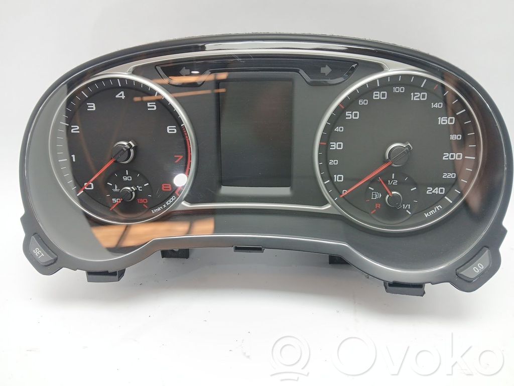 Audi A1 Speedometer (instrument cluster) 