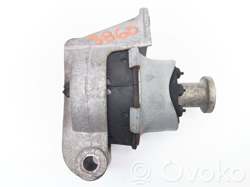 Engine mount bracket   13347071