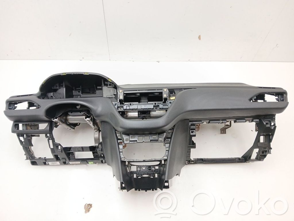 Peugeot 208 I Panel de instrumentos 