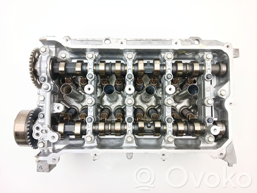 Toyota C-HR I Engine head 