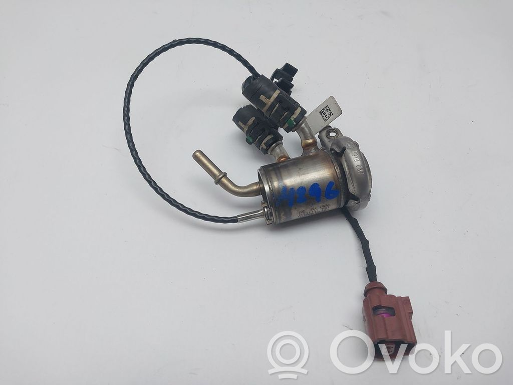 Inyector de combustible   05L131113M