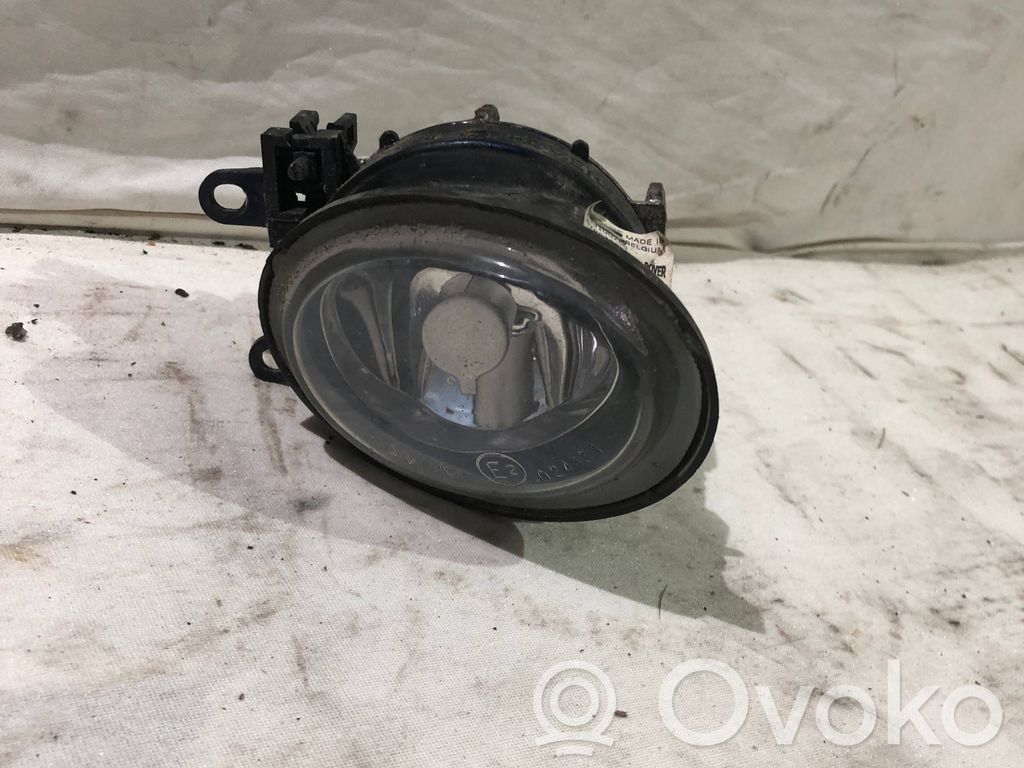 Rover 25 Miglas lukturis priekšā 