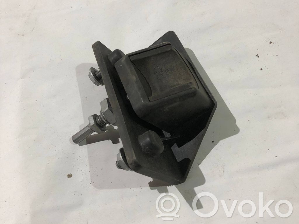 BMW 5 E60 E61 Tailgate/trunk/boot lid buffer 