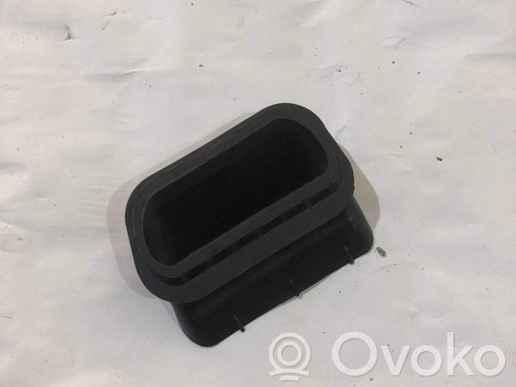 BMW 7 E65 E66 Dash center air vent grill 