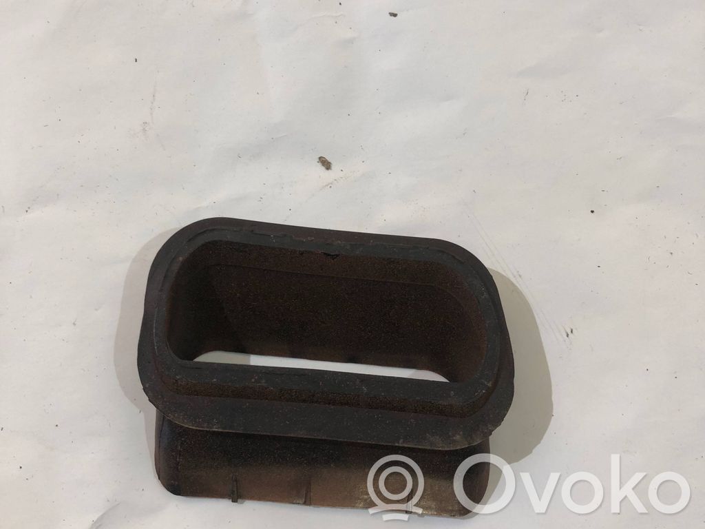 BMW 7 E65 E66 Dash center air vent grill 