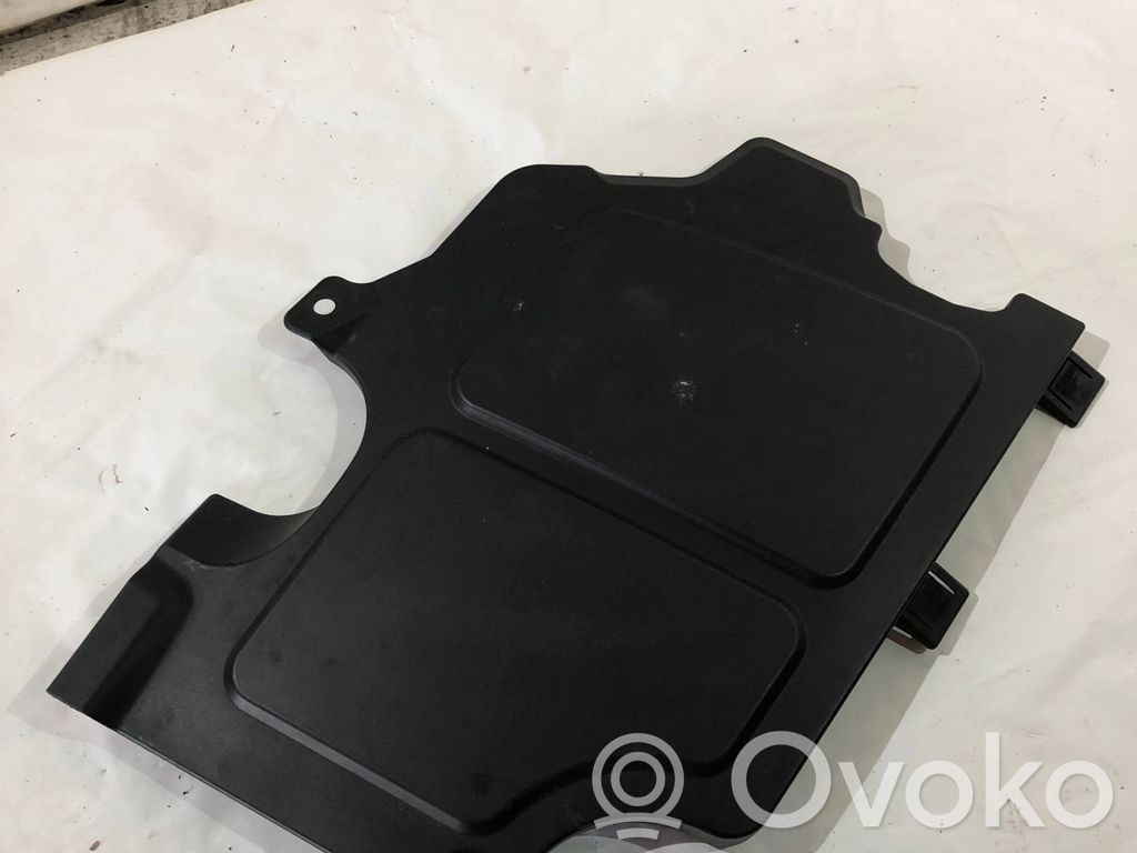 BMW 7 E65 E66 Variklio dangtis (apdaila) 