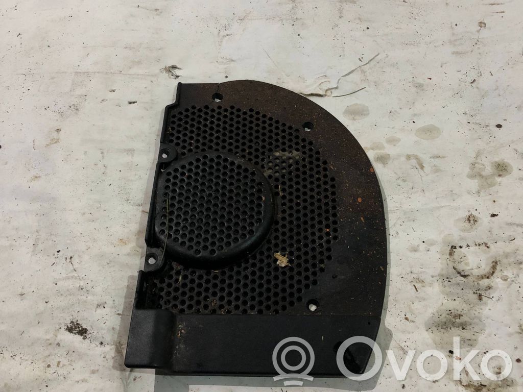 Subwoofer grill/trim   6907656
